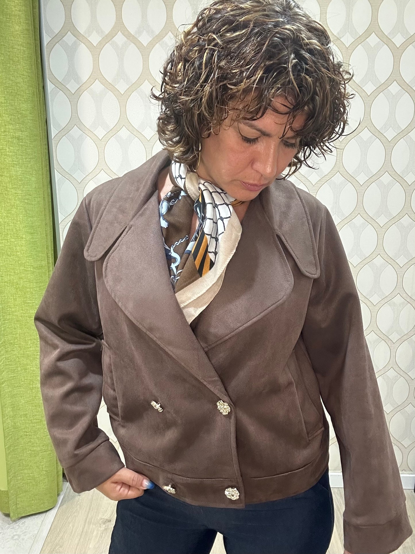 CHAQUETA CORTA ANTE