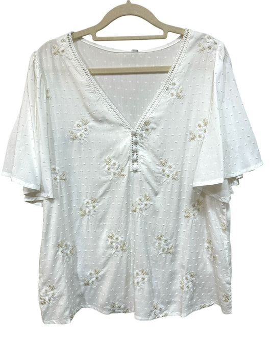CAMISA CON BORDADOS
