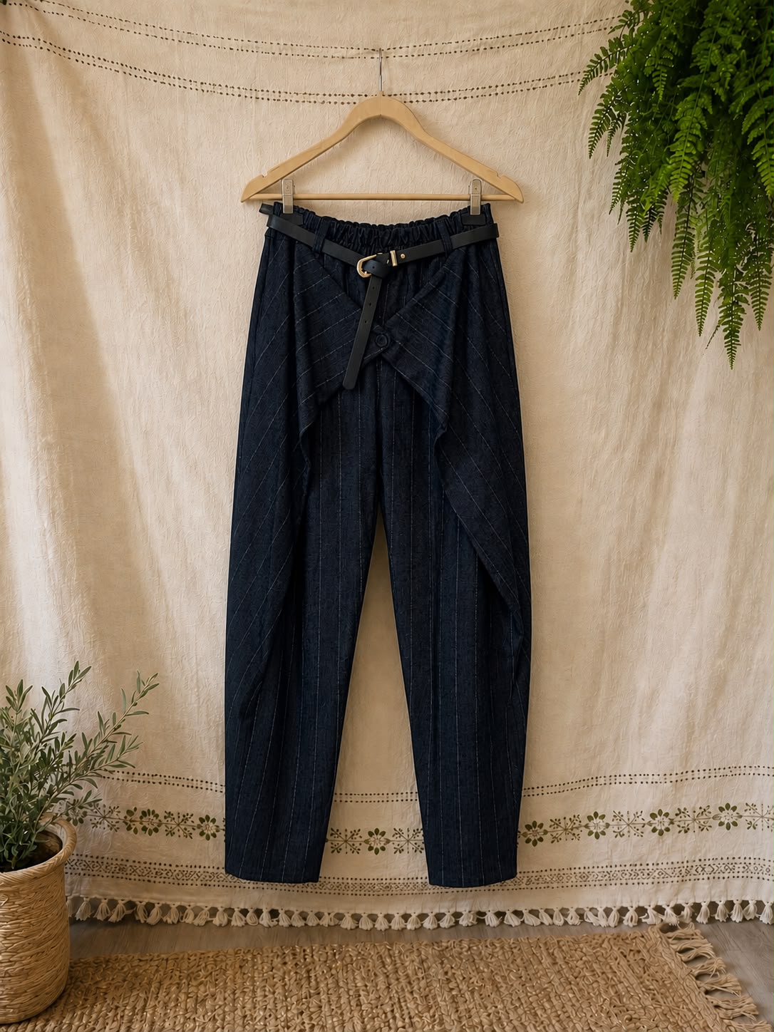 Pantalón Recto de Rayas